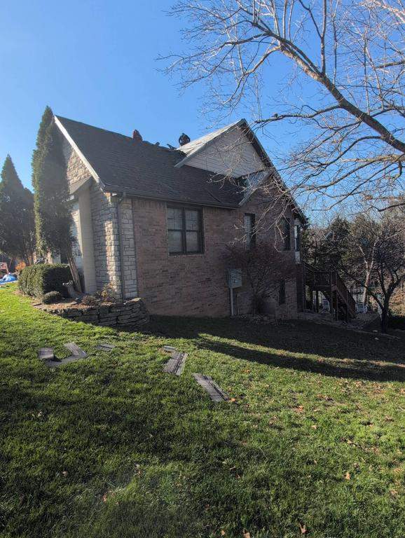 Roof Replacement in Cape Fair by Table Rock Design + Build