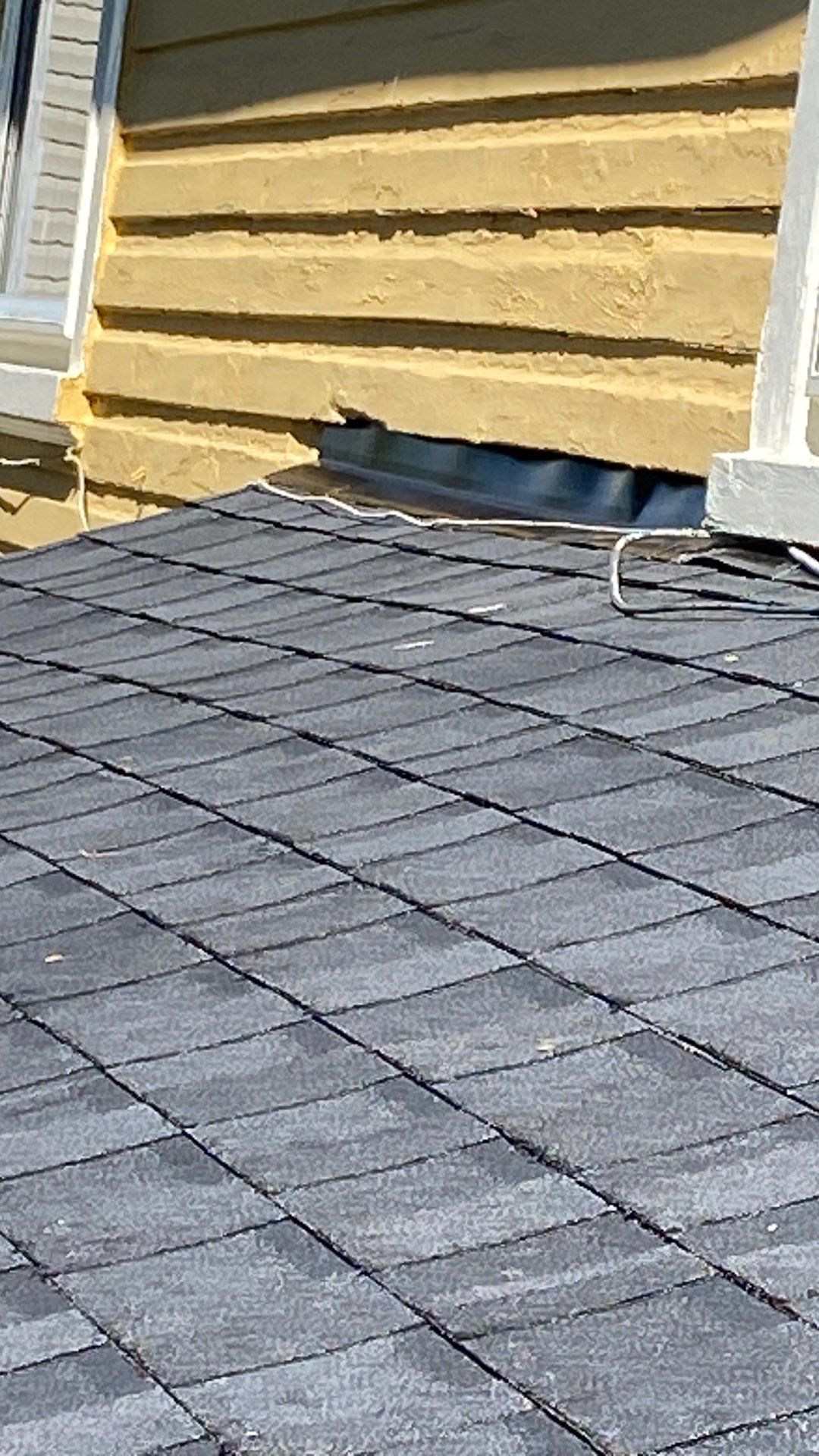 Arlington: CertainTeed Landmark Designer Shingles in Moire Black by RM Banning, Inc.