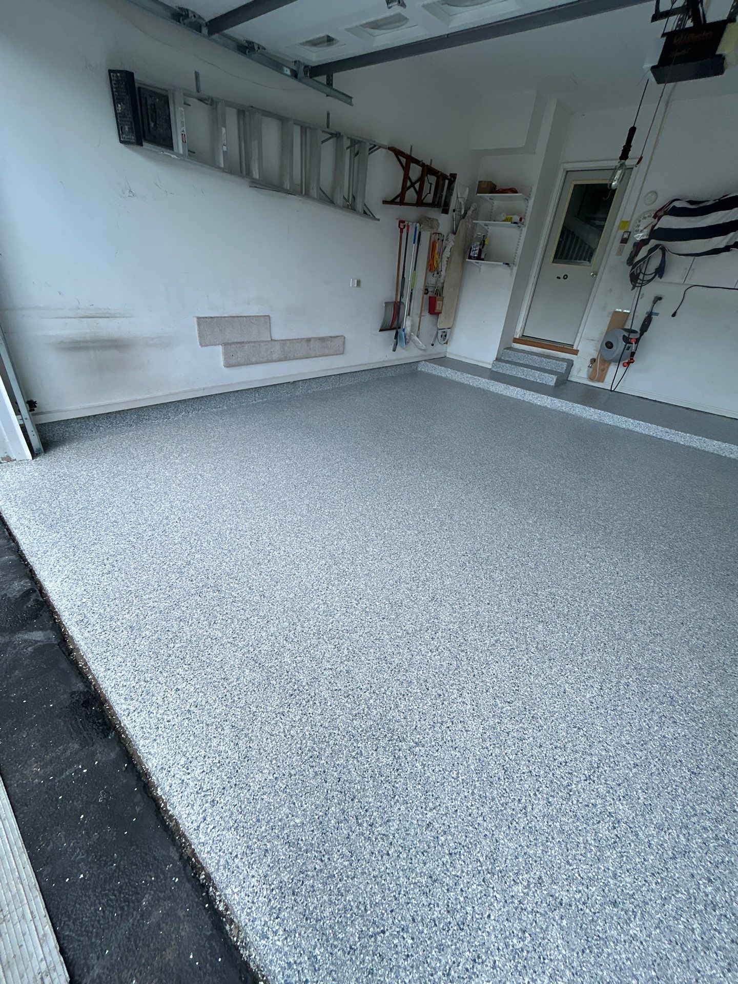 Tidal Wave Garage Floor Coating by Level 10 Coatings