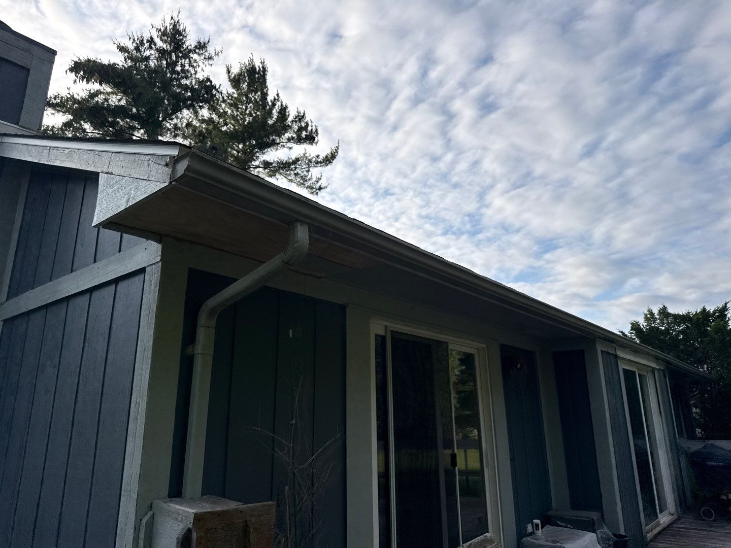 Roof Replacement using Owens Corning Tru Definitions by 180 Contractors