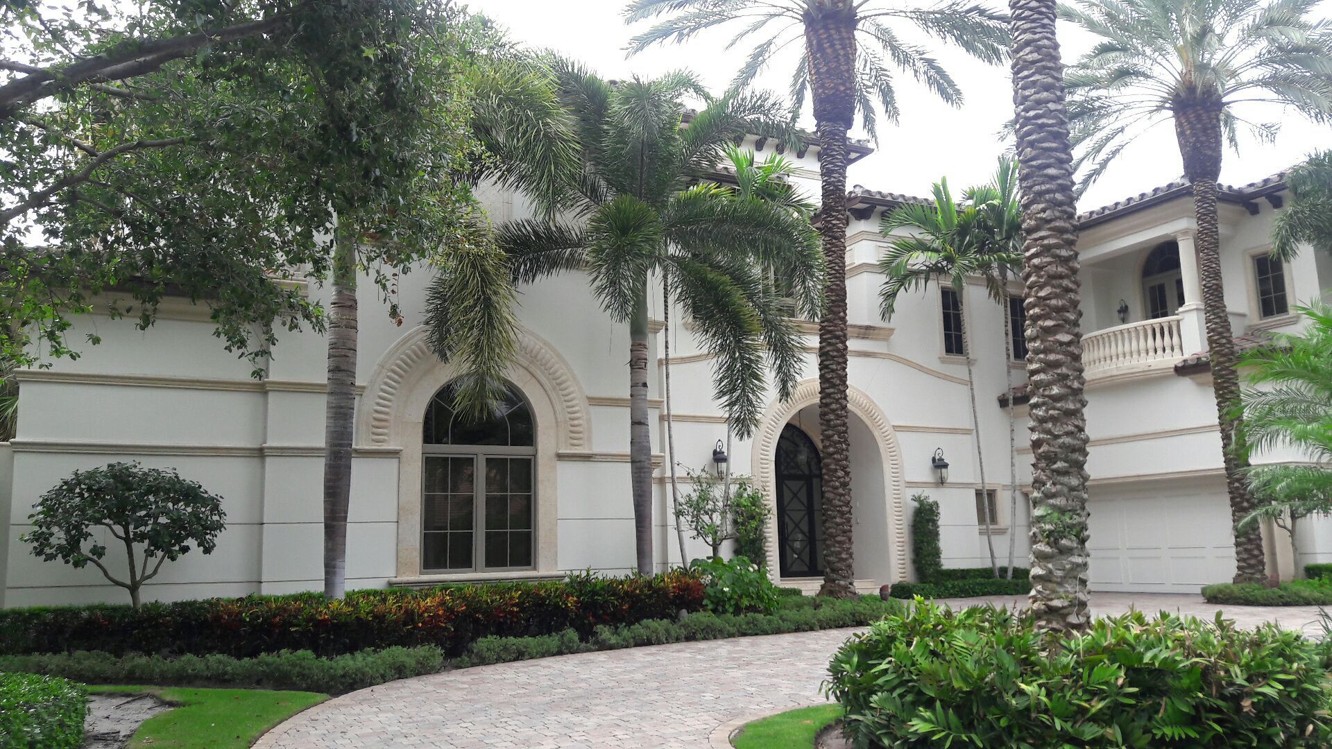 Tile Roof Repair and Exterior Waterproofing Services in Boca Raton by Aastro Roofing