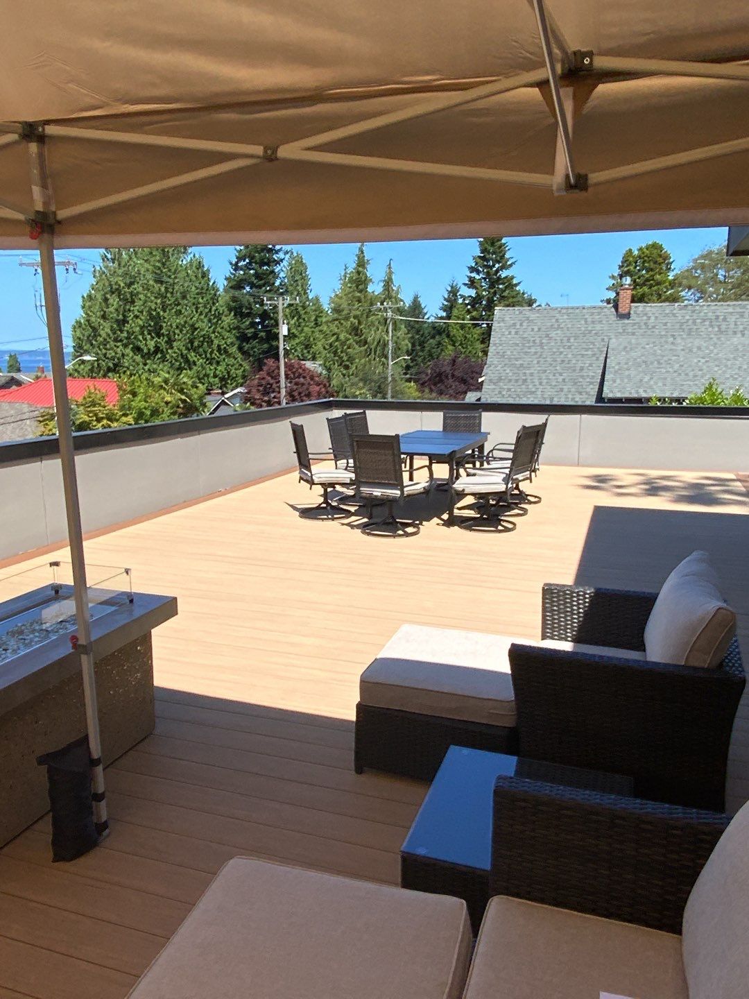 North Admiral Rooftop by Alki deck builders 