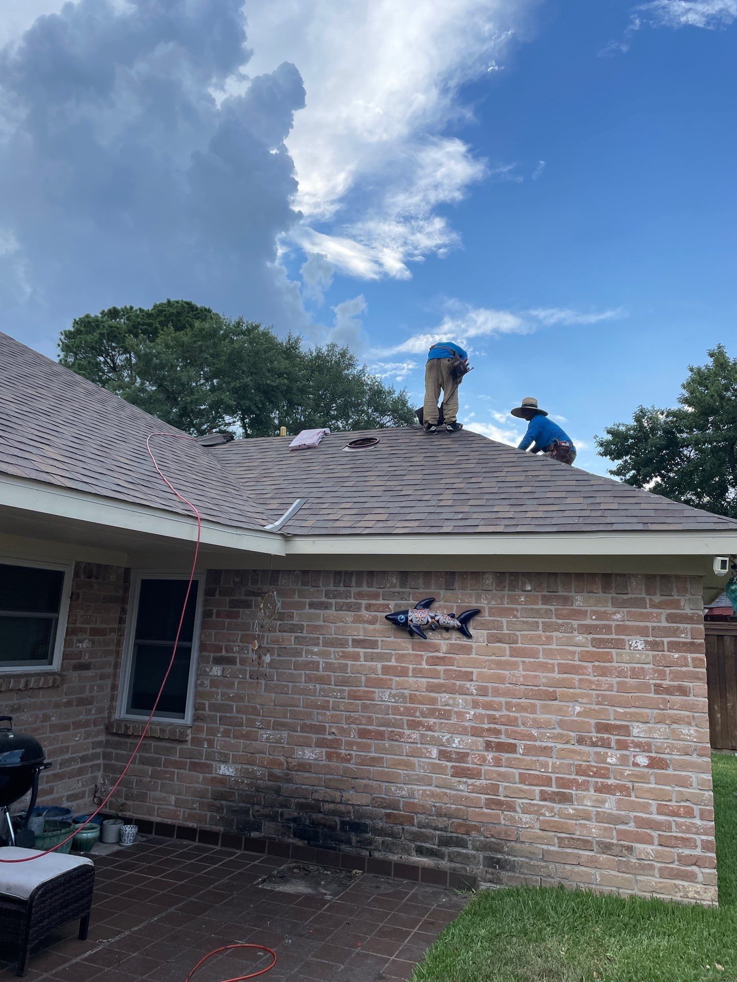 Residential Roofing Installation using Owen's Corning Duration (Lifetime) Shingles by Roof Repair Company
