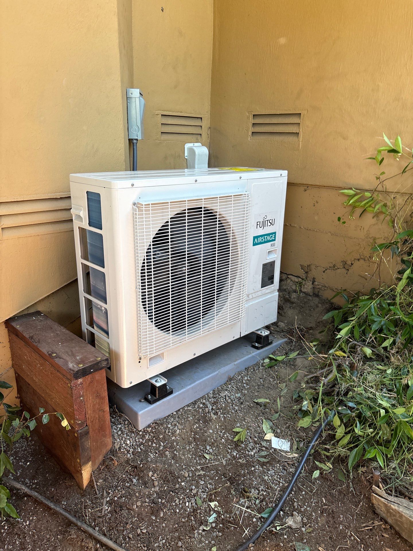 1-888-Heat-Pumps featured photo.