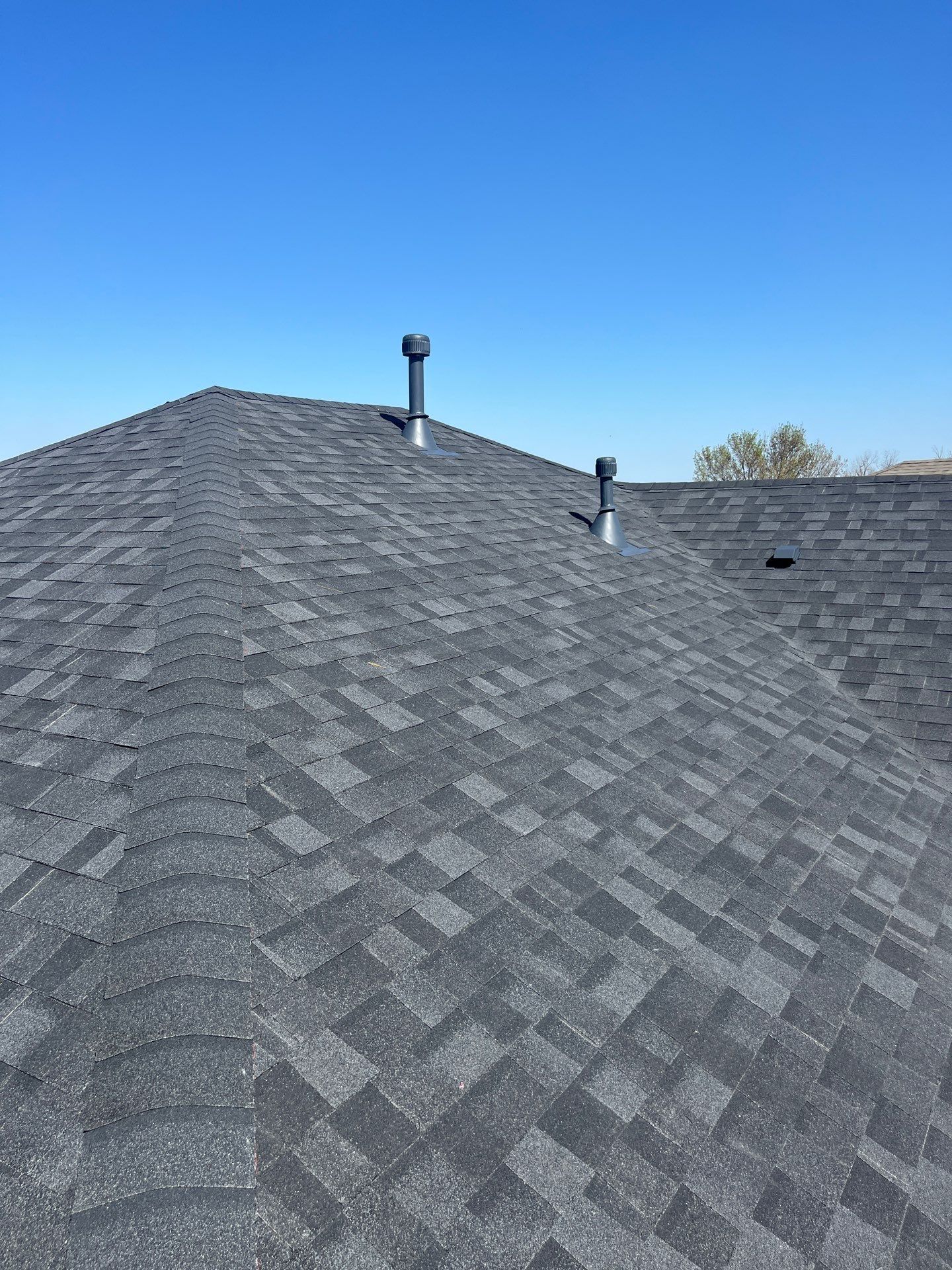 Owens Corning - Onyx Black by Frontline Roofing and Construction