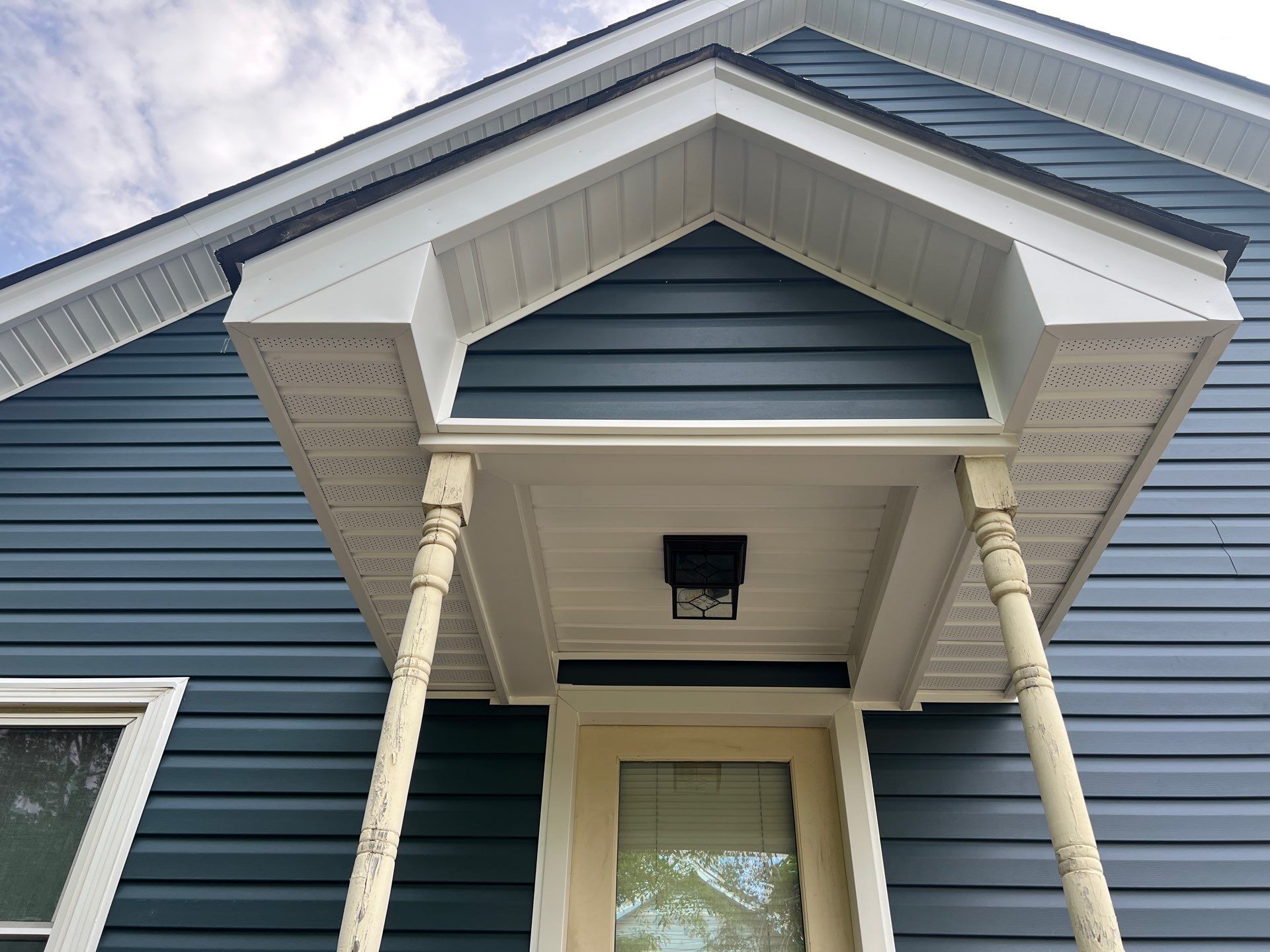 Siding Replacement in Lexington by Midlands Roofing & Exteriors