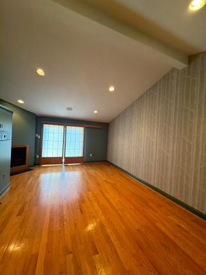 🏡 Multi-Level Interior Makeover with Custom Color Design in Graduate Hospital