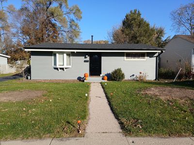 seamless aluminum gutter install in Cary, IL (After)