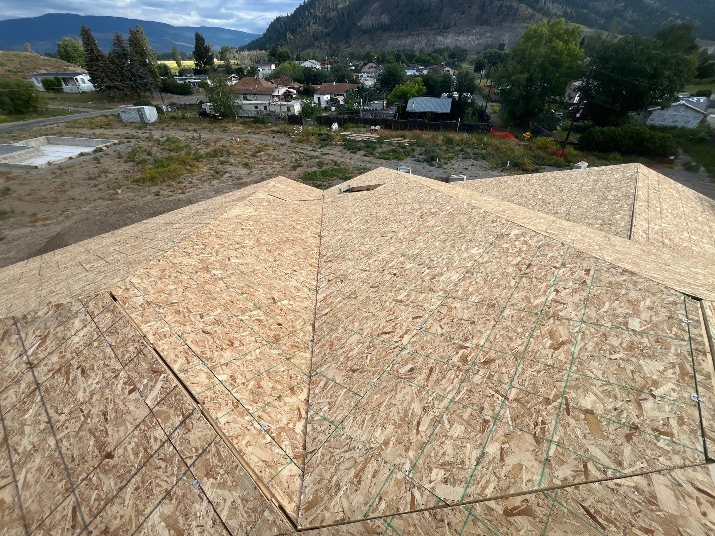 Residential Roofing Installation by Top Notch Roofing Inc