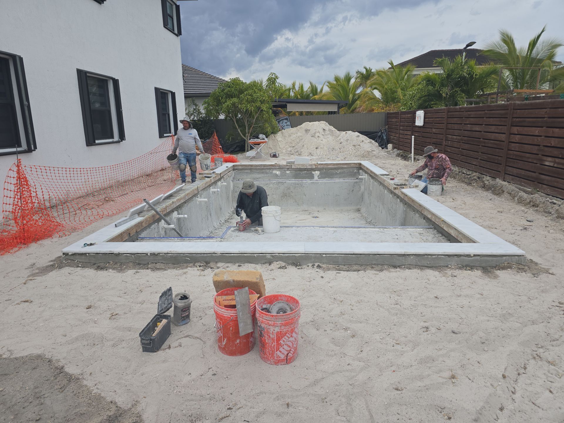 Project in Miami by ROSMEL POOLS INC