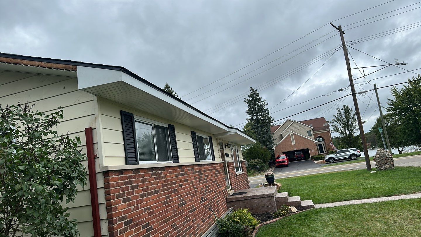 Roof Replacement using CertainTeed Landmark by 180 Contractors