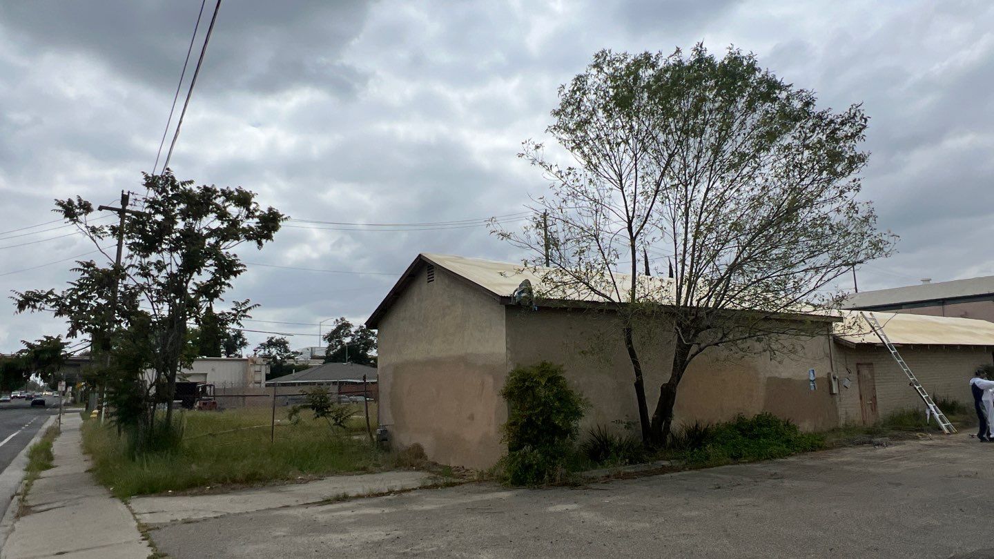 Spray foam and coatings using Conklin Benchmark/PUMA XL by Straight Edge Roofing Inc