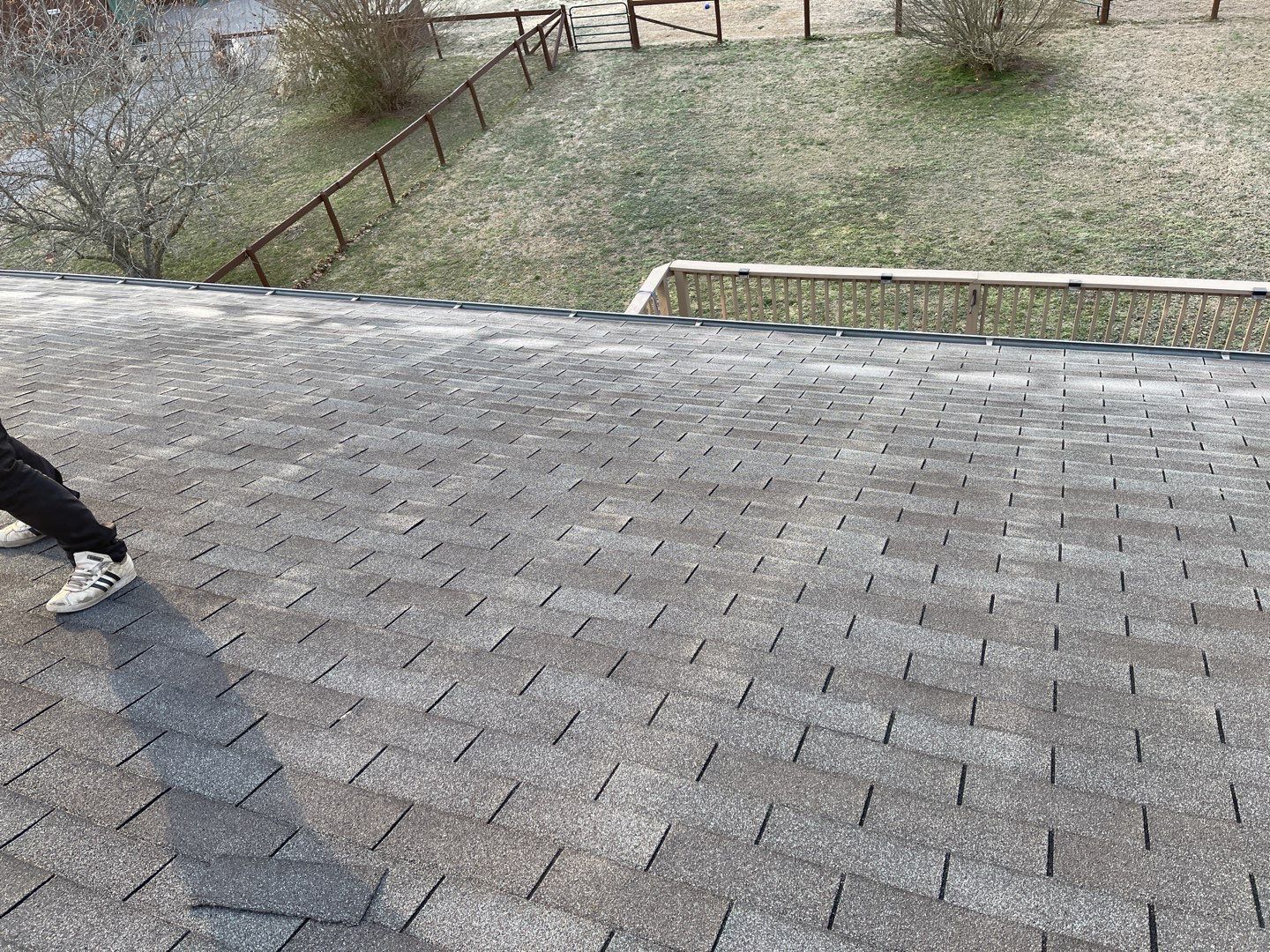 Residential Roofing Installation using Owens Corning Oakridge Roofing System by Undersun Roofing 