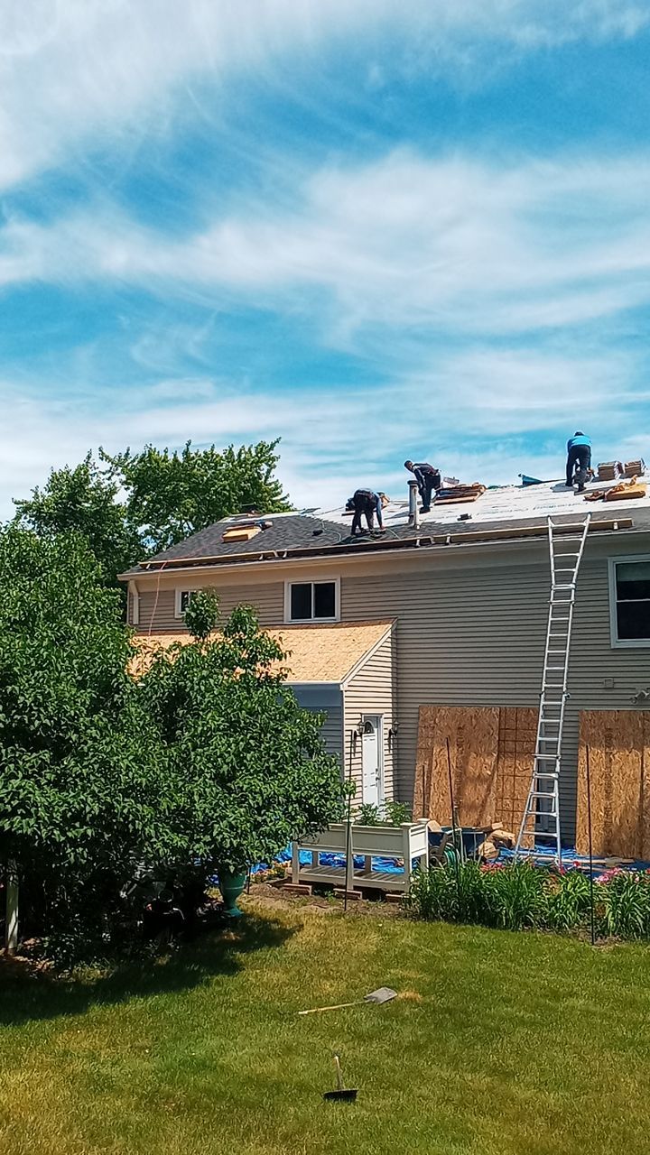Roof Replacement using CertainTeed Landmark by 180 Contractors