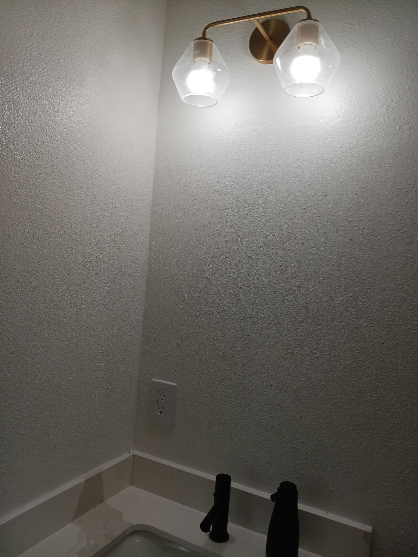 Water Damage Removal: Sarasota  by Ampm Restoration Services 