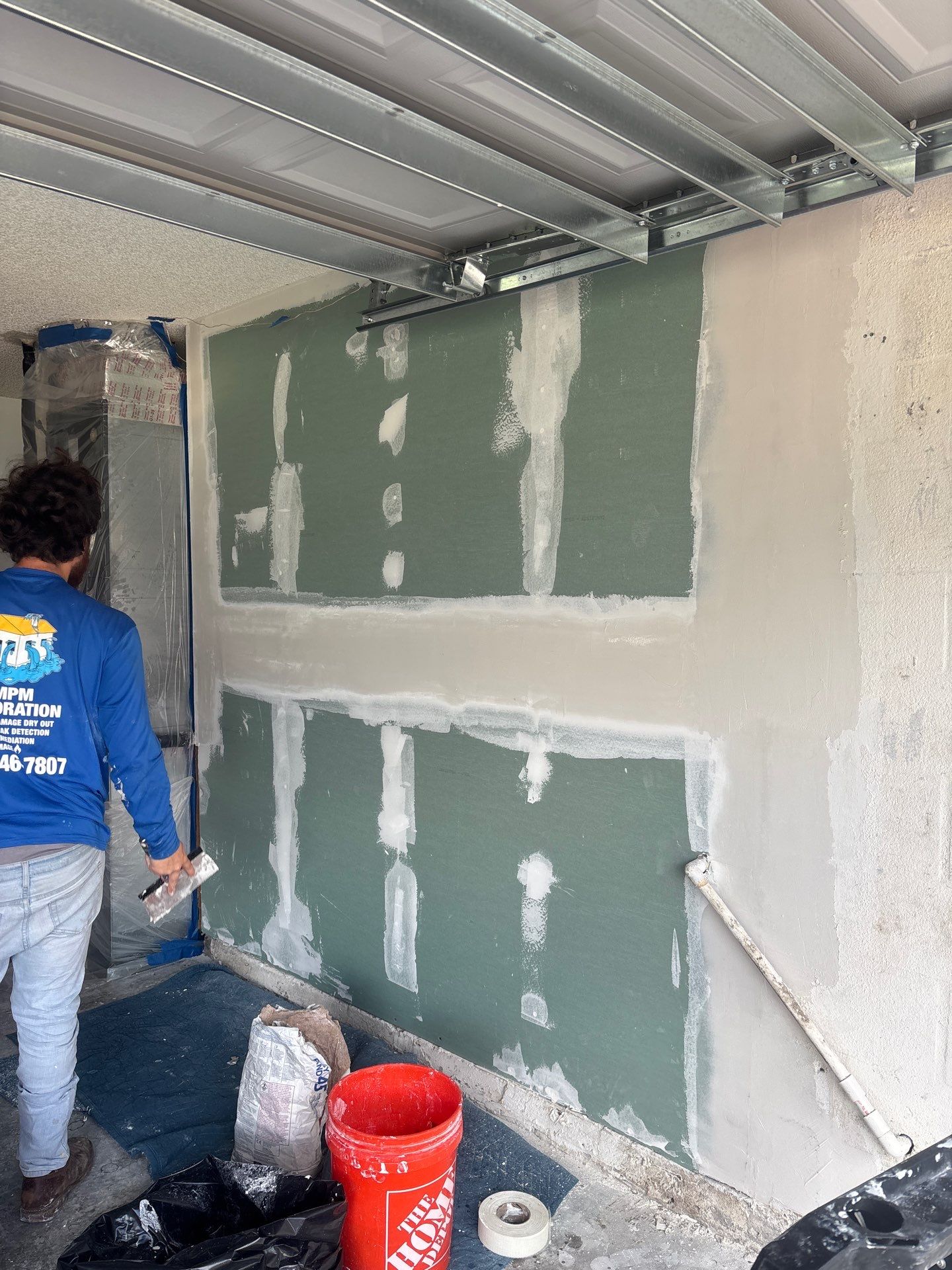 Mold Inspection & Removal In Palmetto, FL by Ampm Restoration Services