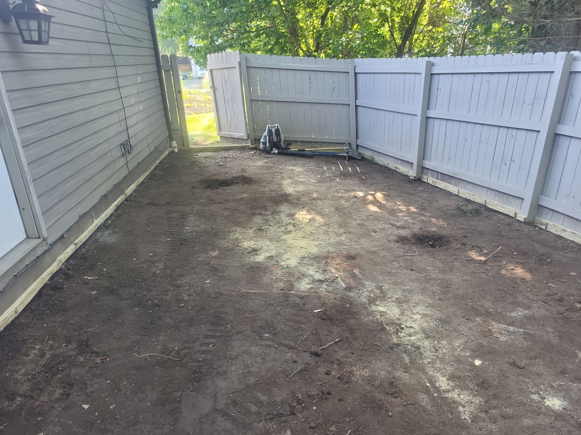Synthetic Turf Installation for a Residential Backyard in Westlake by Southwest Greens Midwest