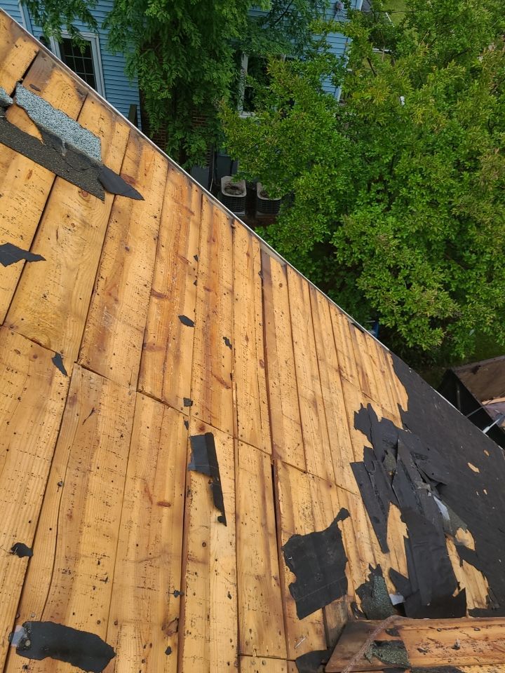 Arlington: CertainTeed Landmark Architectural Shingle in Georgetown Gray by RM Banning, Inc.