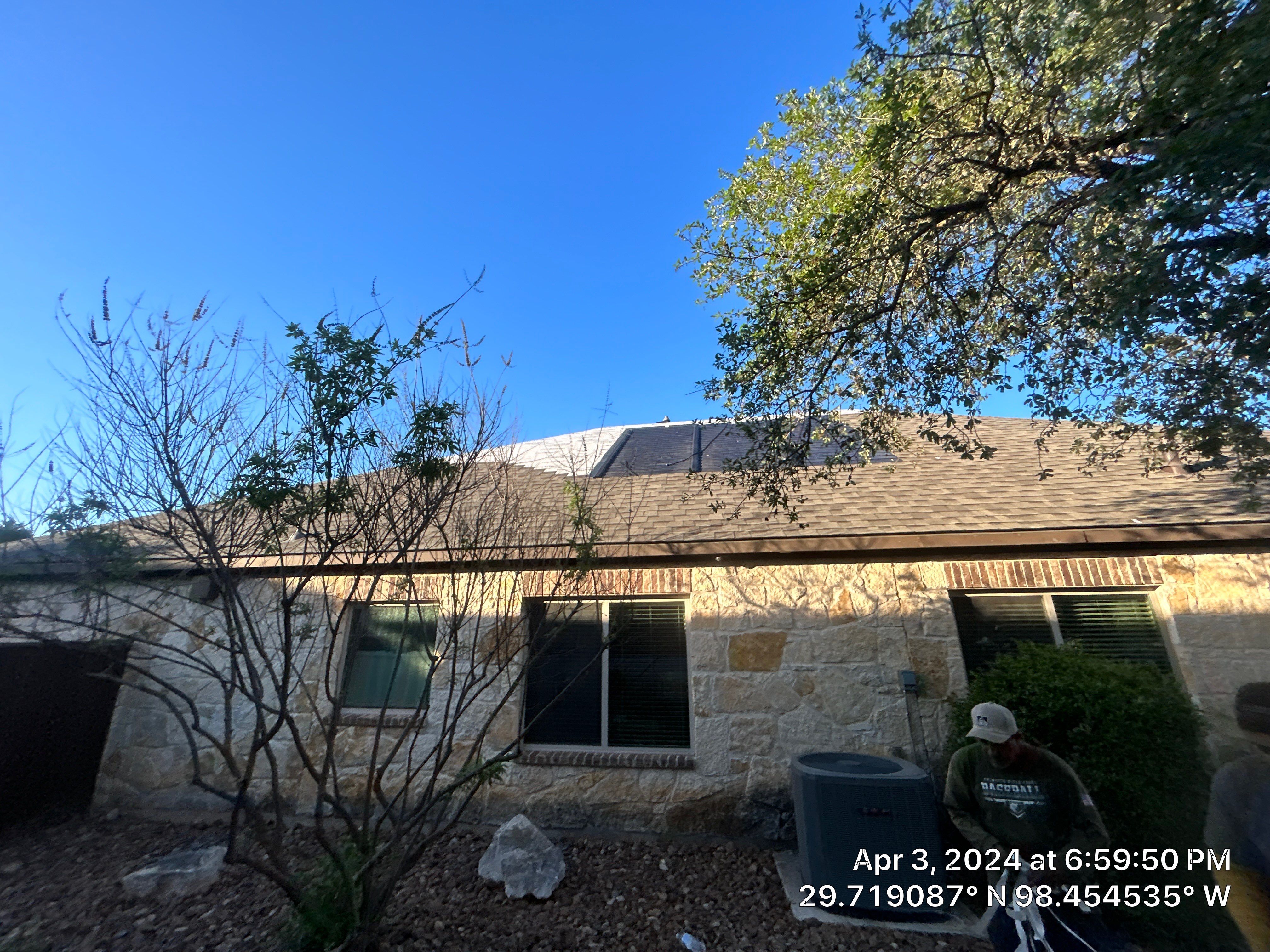 Solar Panel Installation using GAF Solar by Twin Hammers 