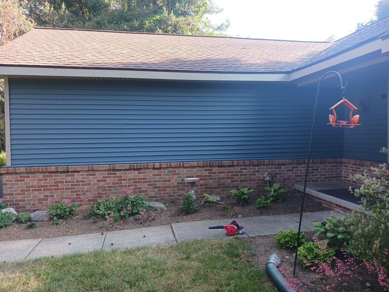 Siding Replacement using CertainTeed Restoration Classis D4 by 180 Contractors