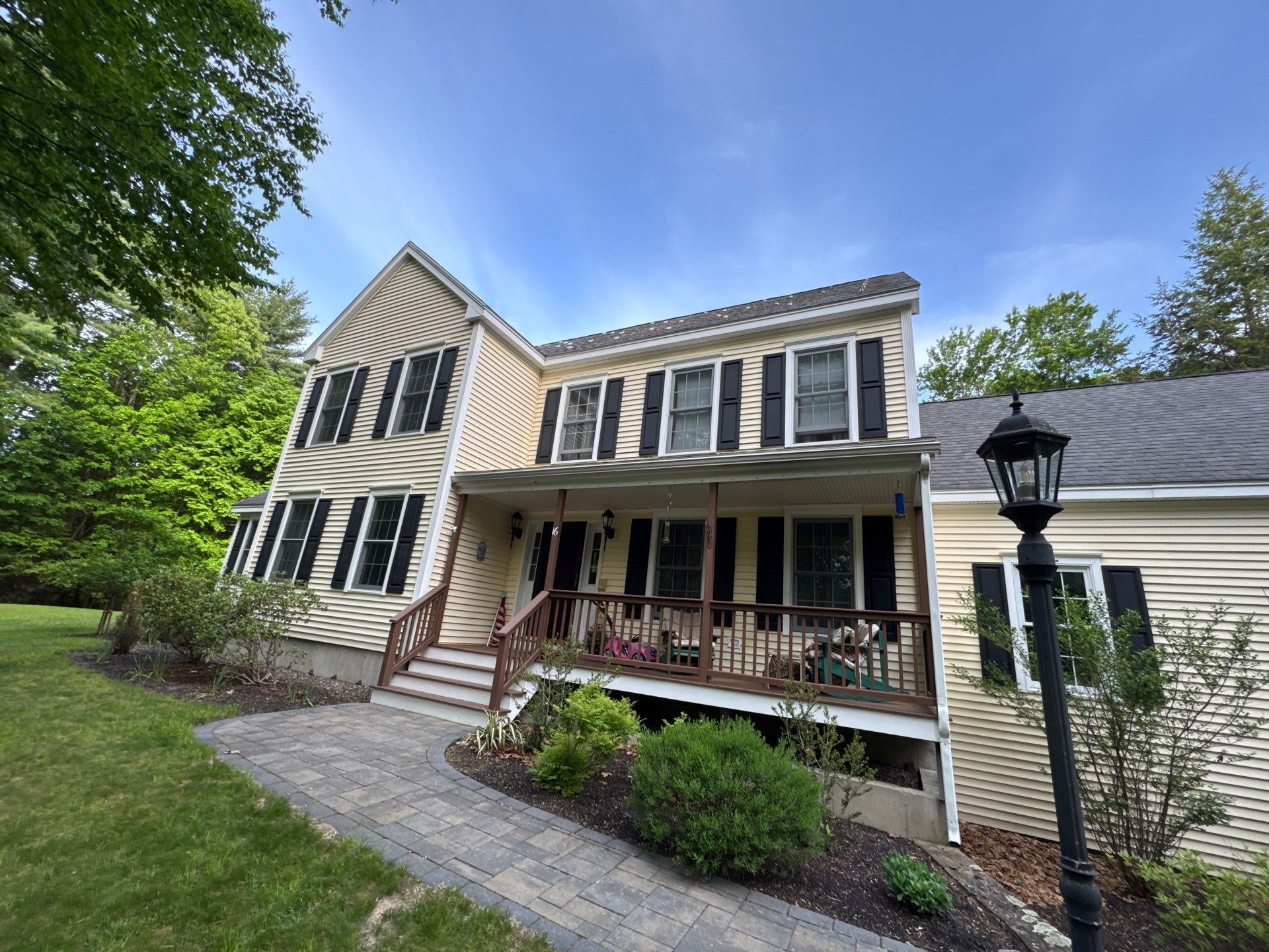 Complete Asphalt Shingle Roof Replacement for Brentwood NH Residence by Compass exteriors