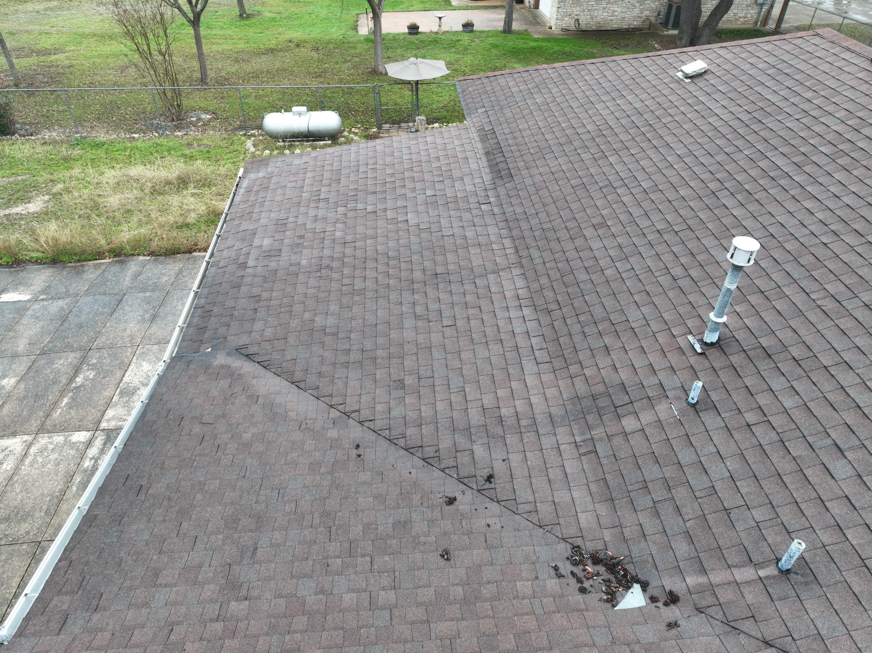 Residential Roofing Installation using Owens Corning 30 year Architectural Shingles by Premier Roofing and Contracting