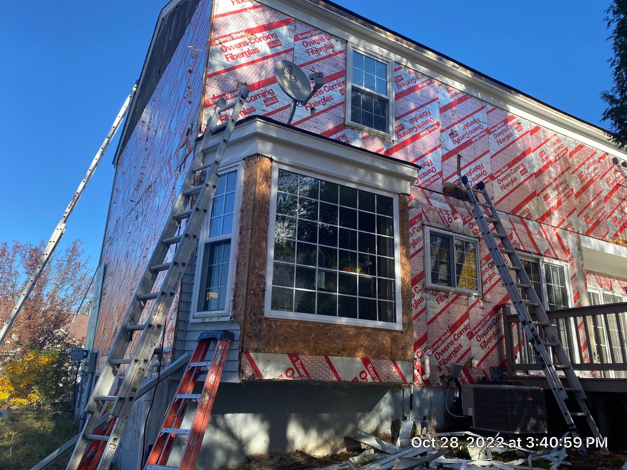 Siding Replacement using Certainteed Restoration Classic D4 Midnight Blue by 180 Contractors