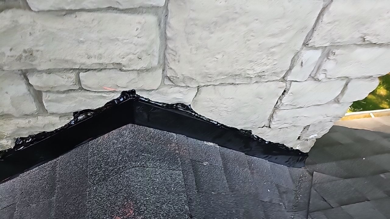 ATLAS PINNACLE COLOR: BLACK SHADOW by Eagle Eye Roofing