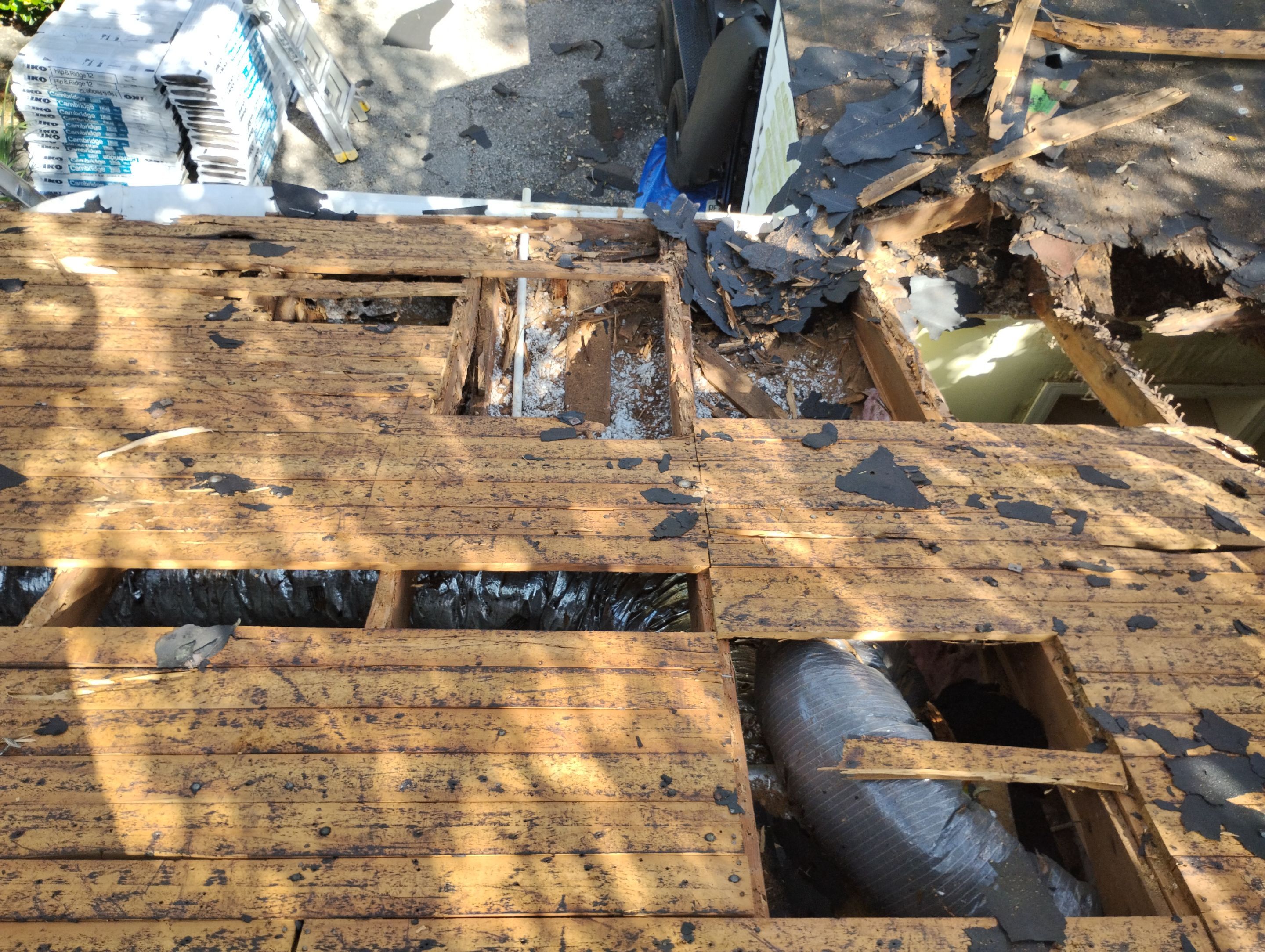 Weathered Wood Shingles by Reimagine Roofing