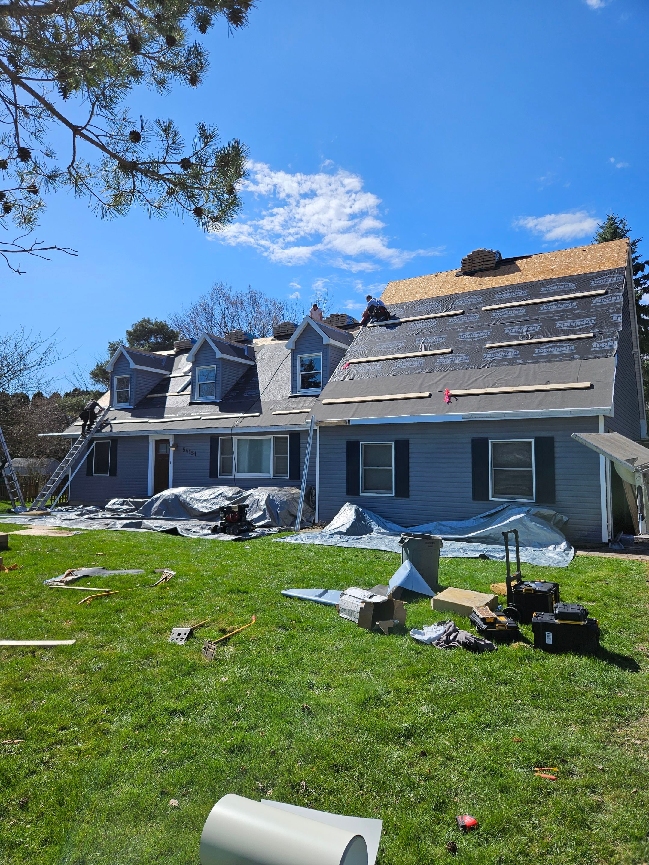 Residential Roofing Installation using CertainTeed - Landmark - Pewter by JNR Roofing LLC