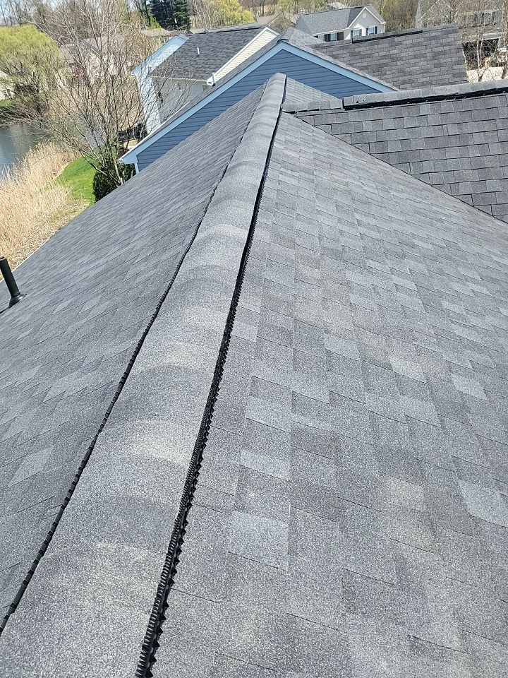 ATLAS PINNACLE COLOR: BLACK SHADOW DRIP EDGE: WHITE by Eagle Eye Roofing