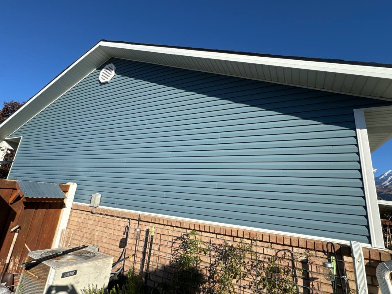 Orem | Complete Vinyl Modernization | Bold Nautica & Crisp White by Ideal Siding Utah