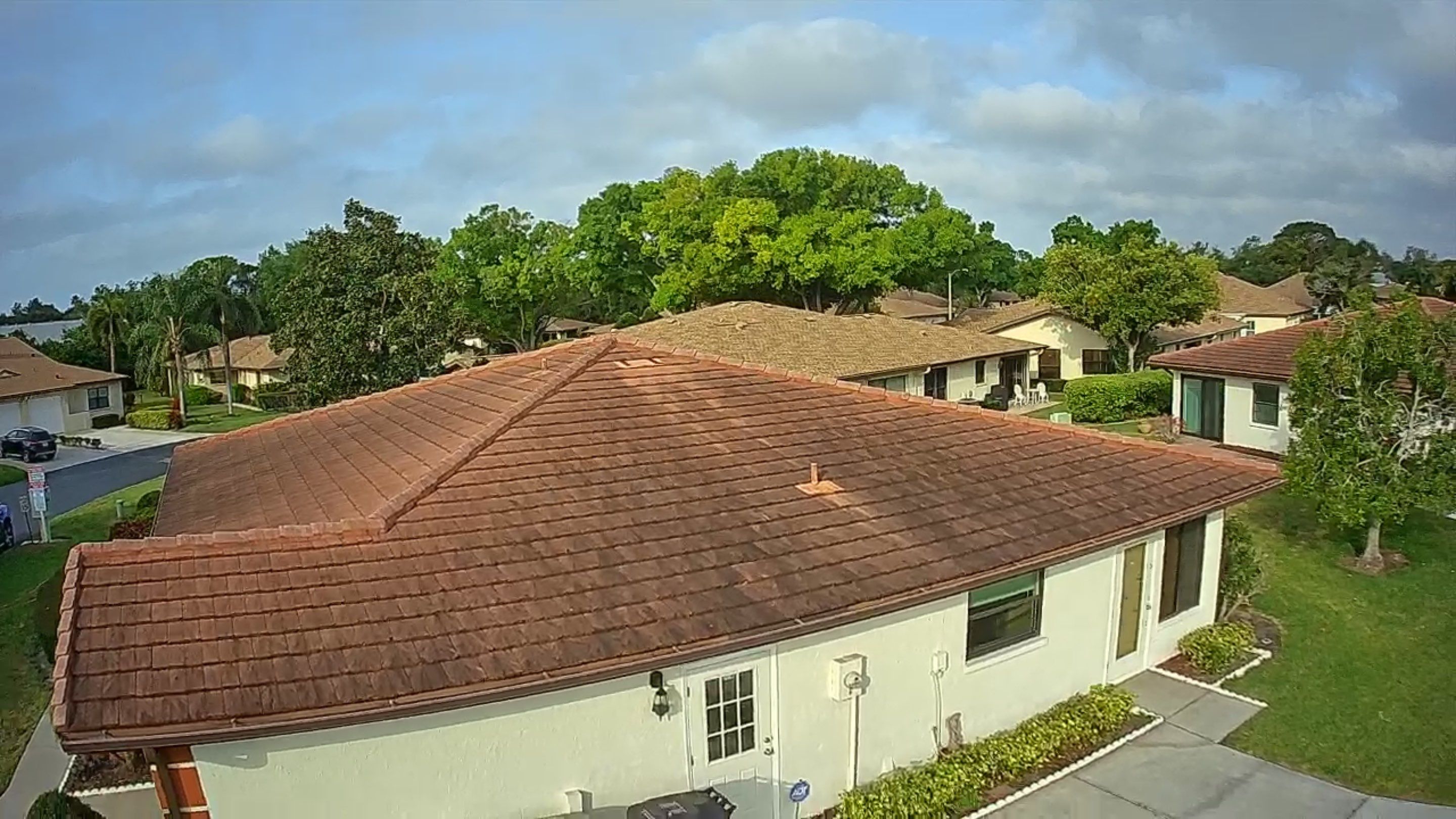 Tile Roof Cleaning – Vivenda at Bradenton I (5-Star Review & Neighbor Referrals) by Sunshine AquaWash