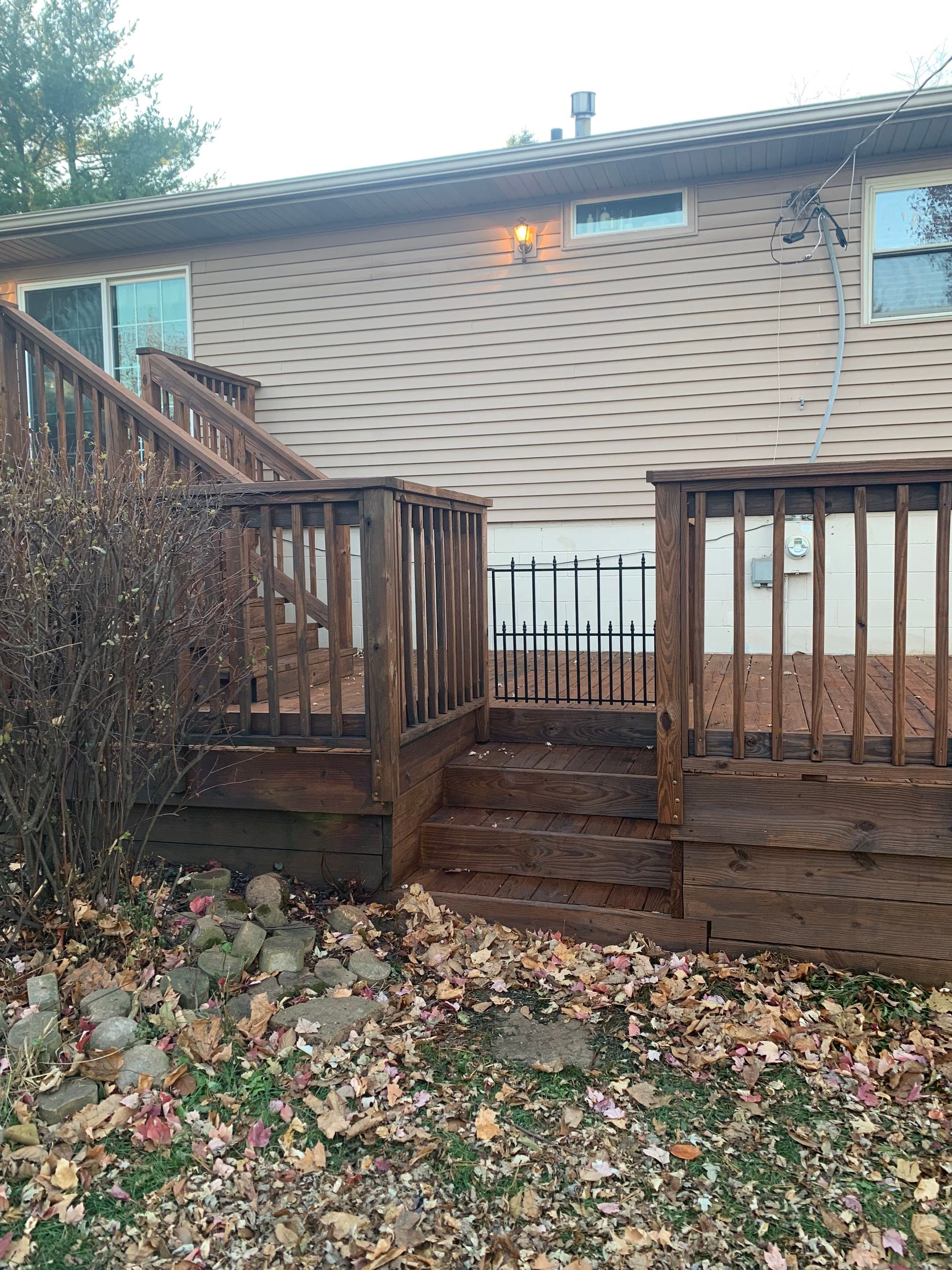 Isaac's Deck Restoration by Map Quality Fencing & Decks