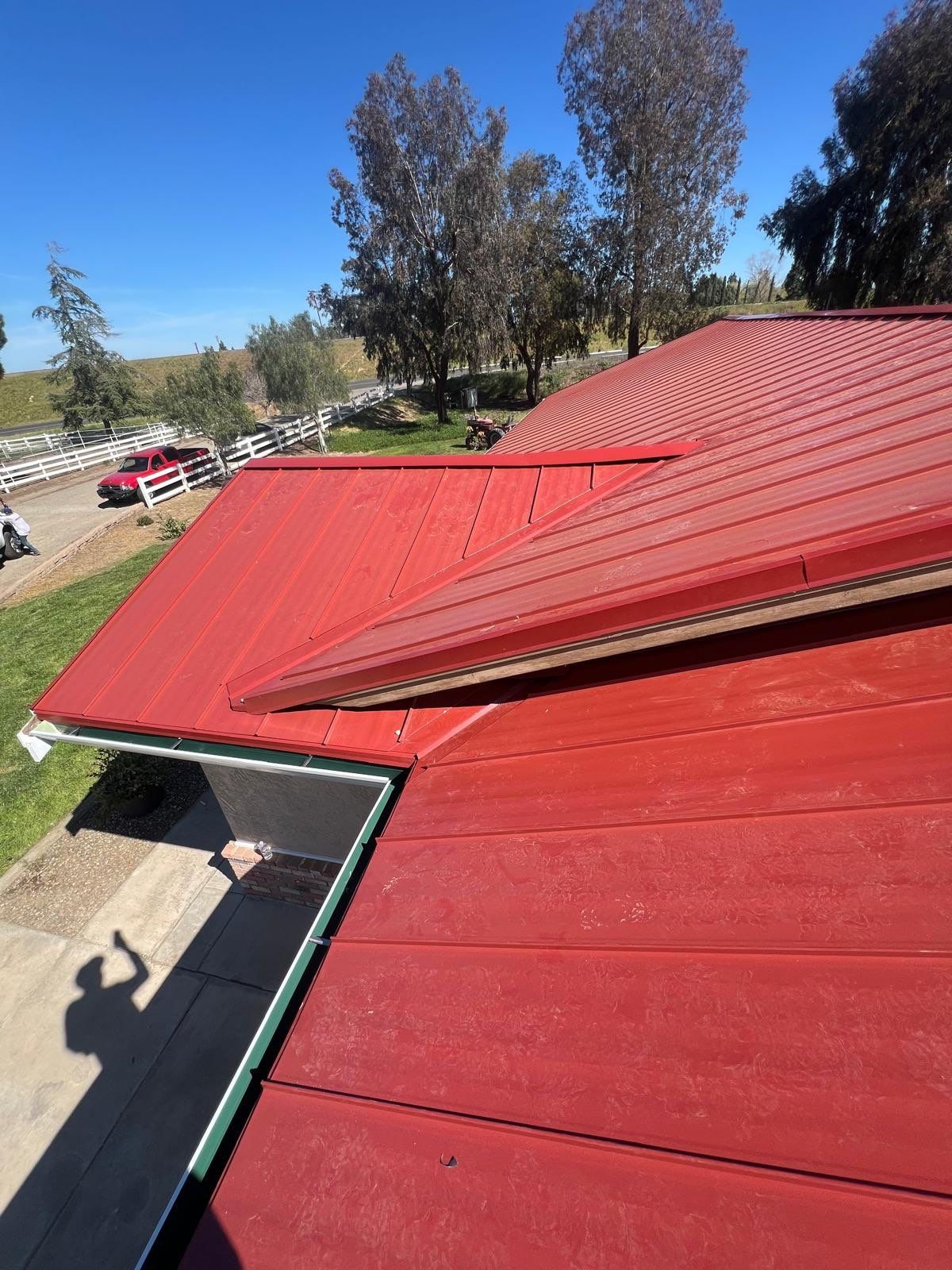 Metal Roofing by Straight Edge Roofing Inc