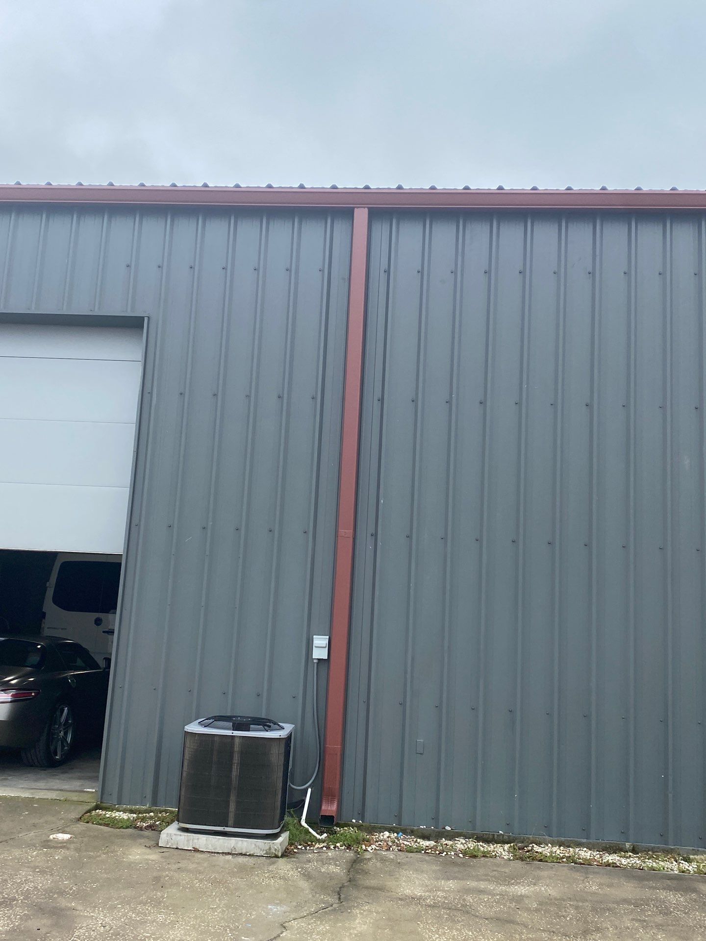 Commercial Bronze 7-Inch Gutters in Osprey FL by Gutter Professors