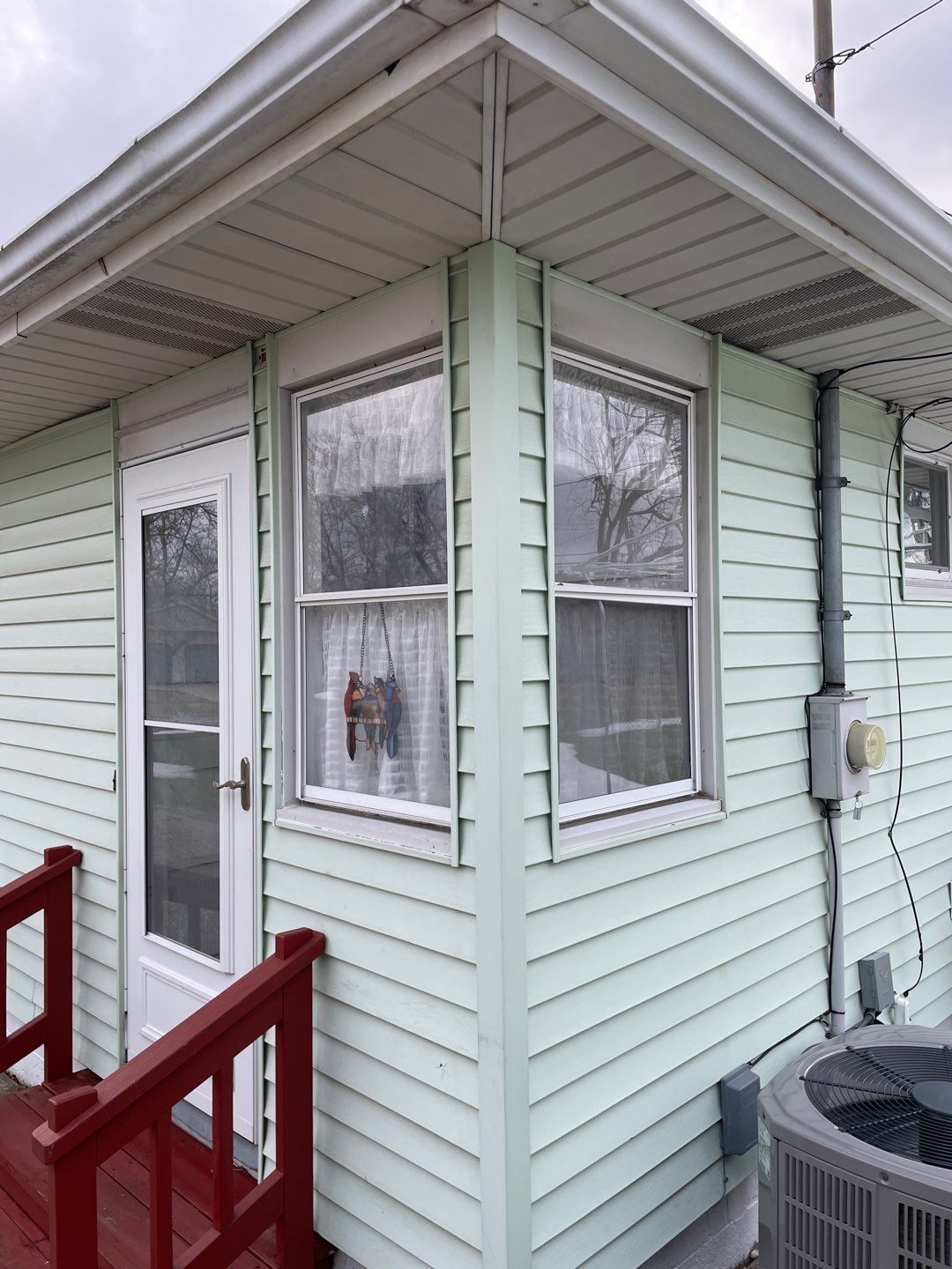 Exterior Siding and Window Replacement by Ivy Lea Construction