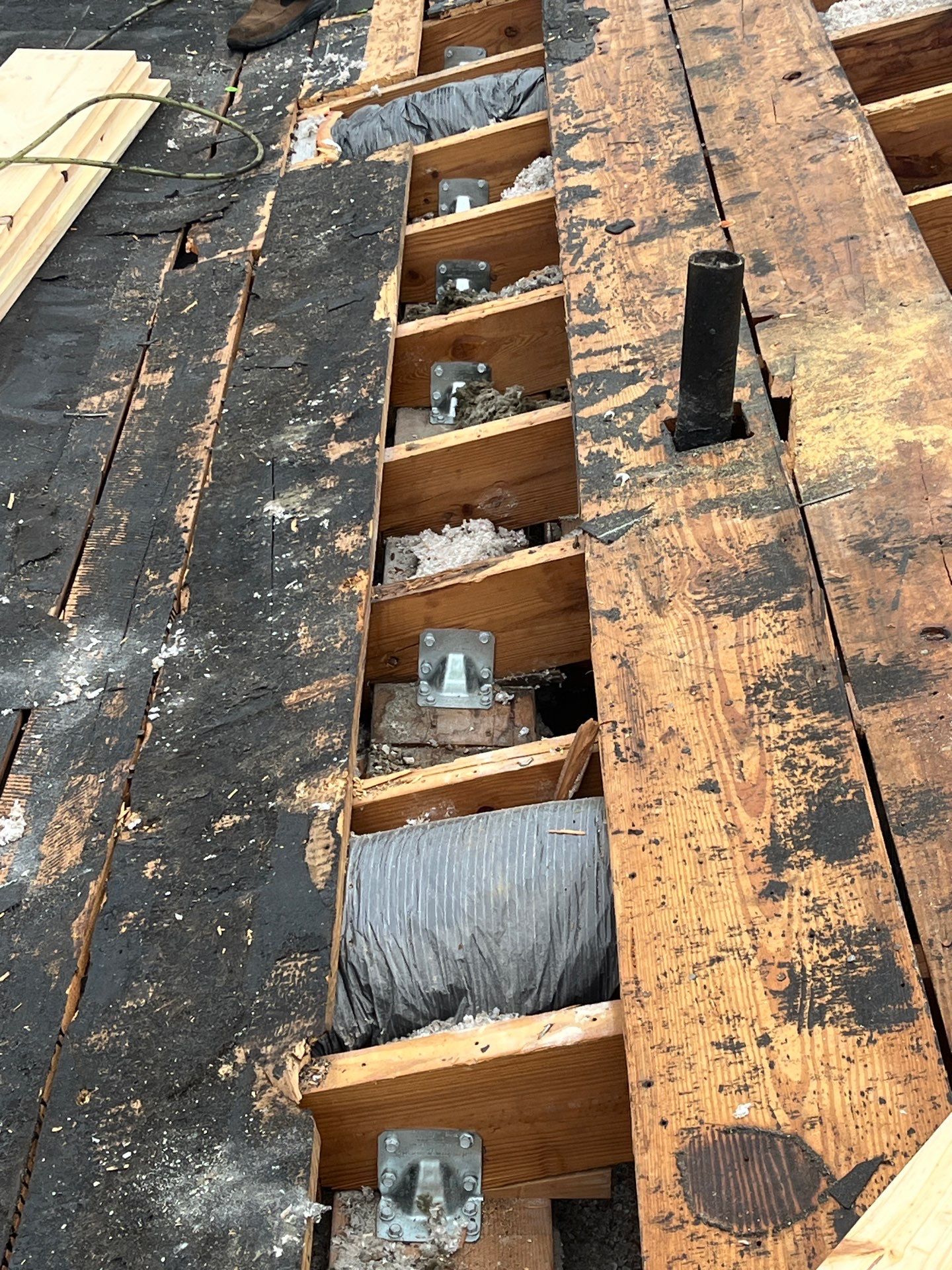 Project in St. Petersburg 33702 by Mitchell Roofing Company LLC