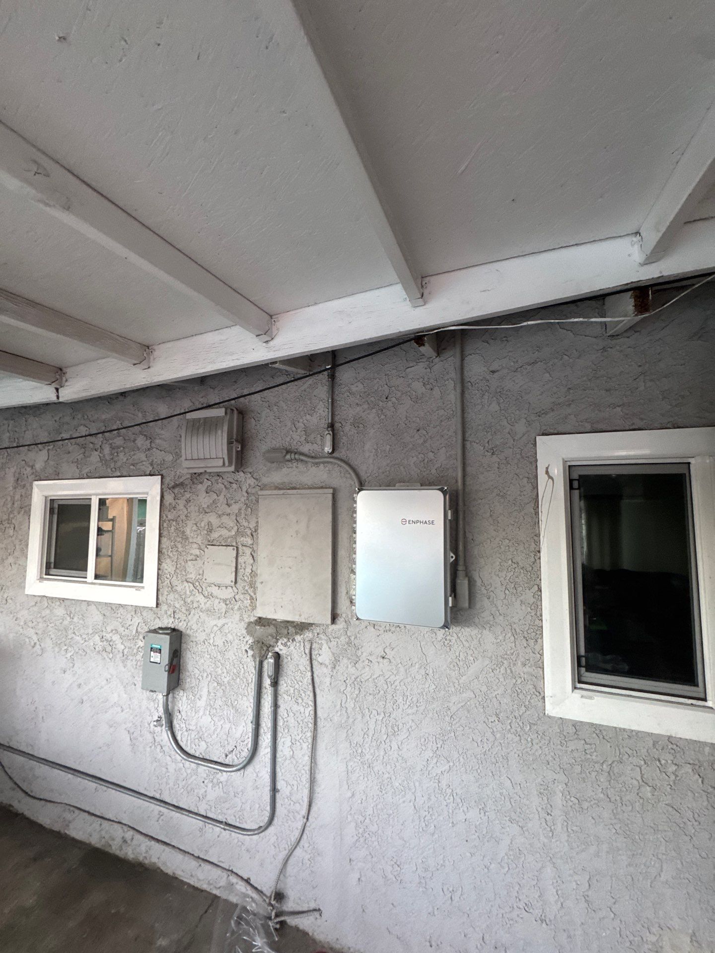 Twelve Panel Solar Installation in Los Angeles by AWS Solar