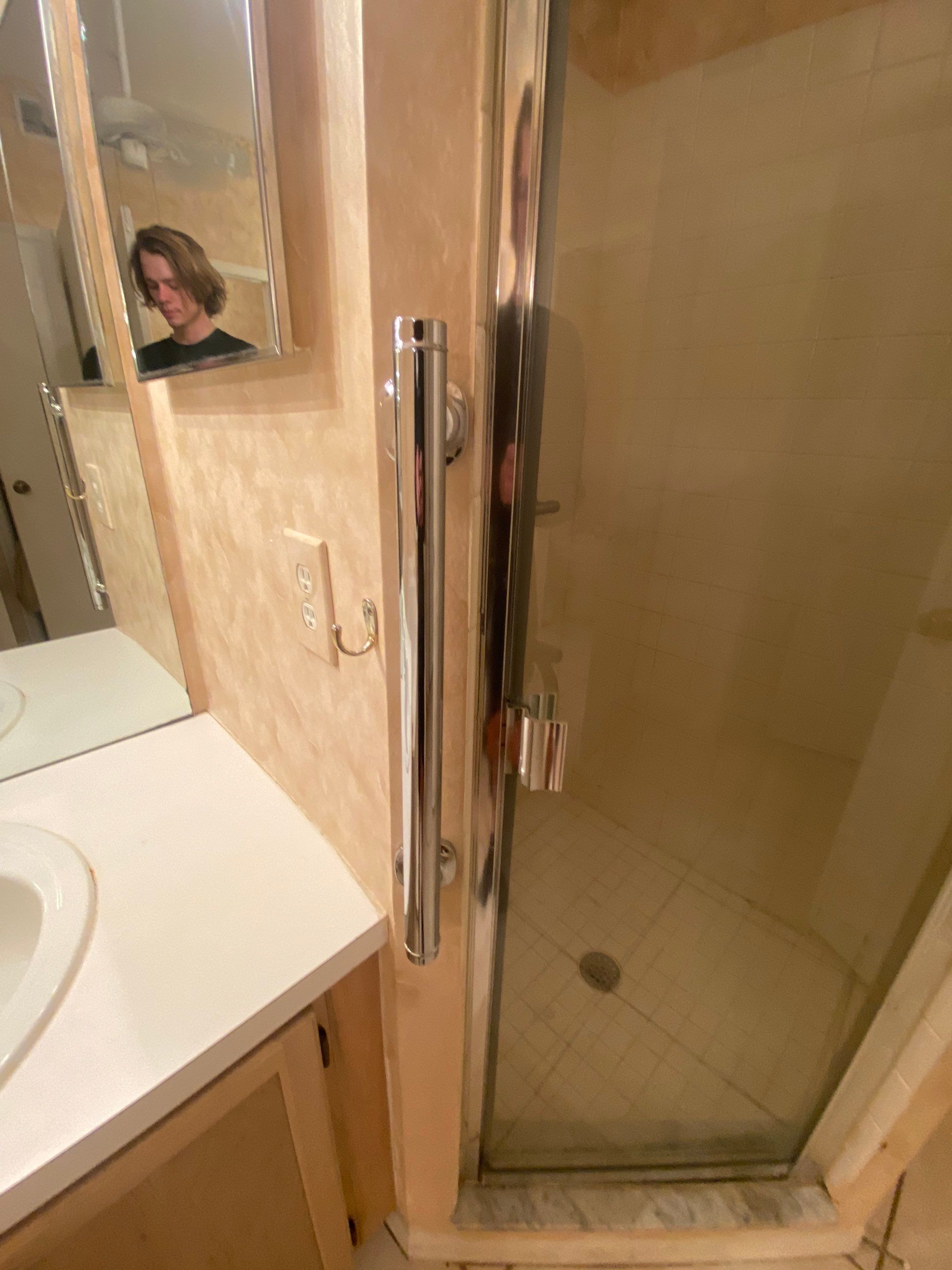 Assisted Living Solutions using Grab Bars by HandyMangum