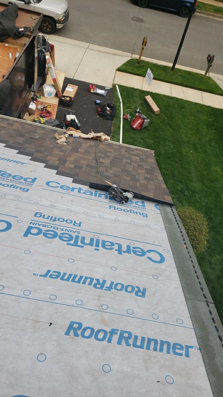 Burke: CertainTeed Landmark Pro Designer Shingles in Max Def Shenandoah by RM Banning, Inc.