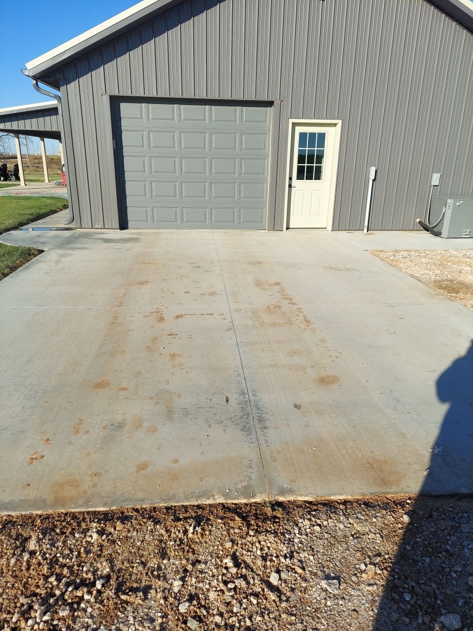 Patio Installation with Silver Creek by Copperhead Coatings