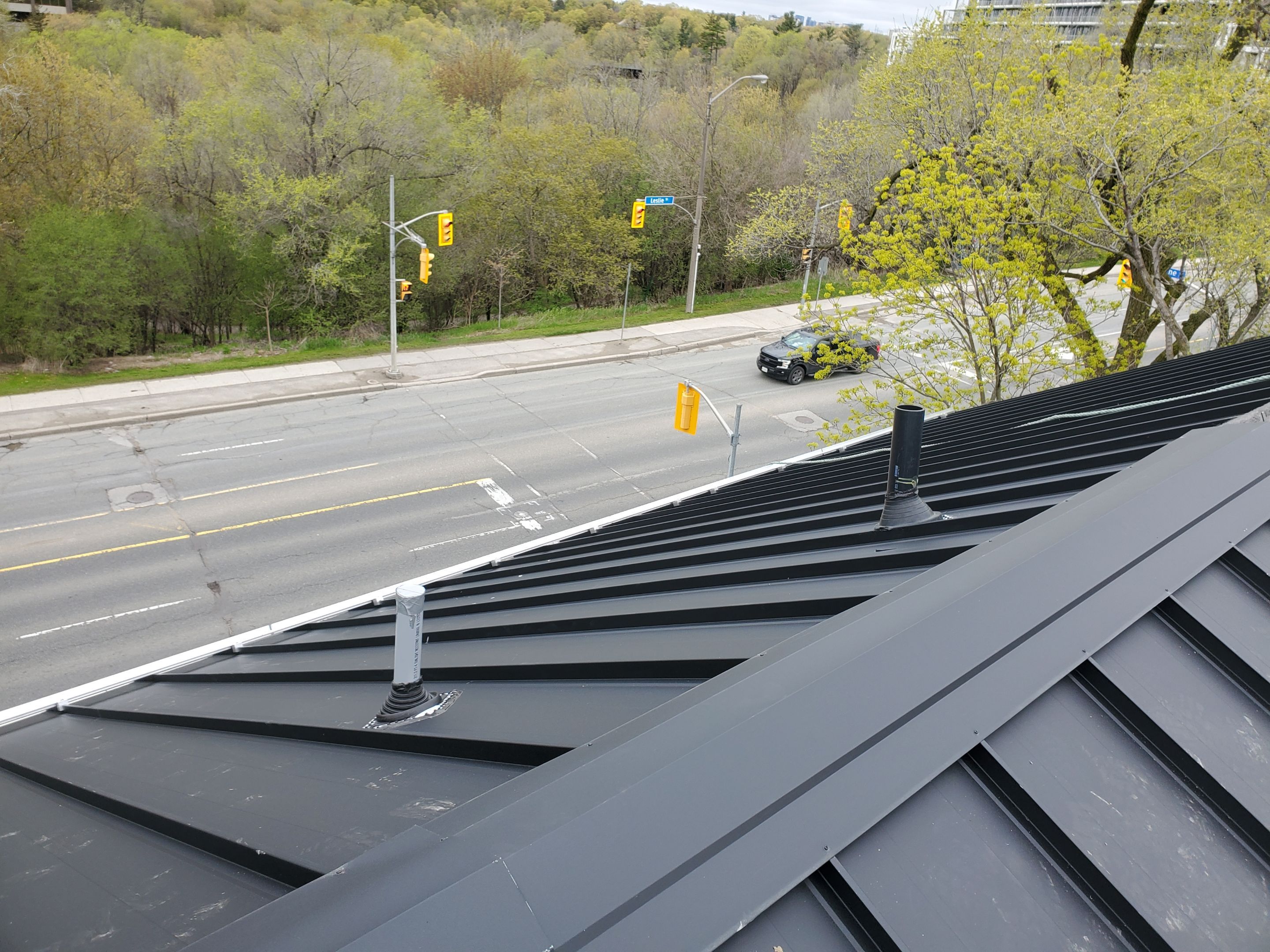 New Home Construction using 16" Standing Seam Panels by Jay Carter Roofing & Sheet Metal