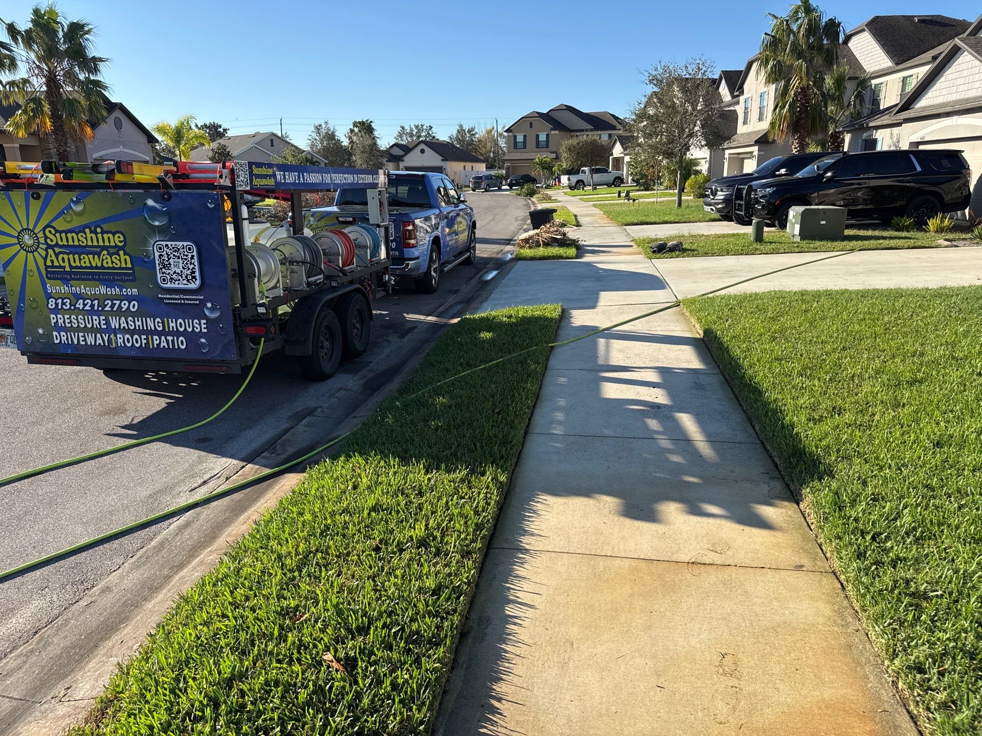 Comprehensive Concrete and Vinyl Fence Cleaning in Willow Walk Community, Palmetto, FL by Sunshine AquaWash