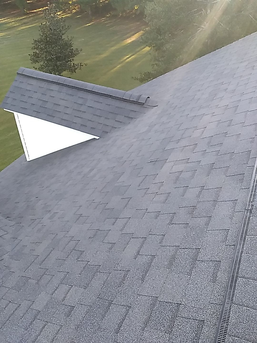 Residential Roofing Installation using Owens Corning Oakridge- Williamsburg Gray by Indigo State Roofing