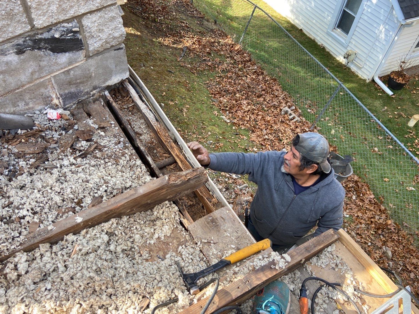 Roof Replacement using CertainTeed Landmark by 180 Contractors