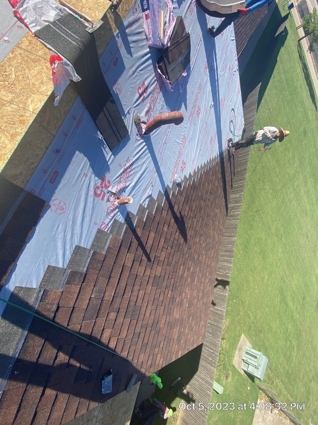 Shingle Project in Tulsa by Decor Roofing & Restoration