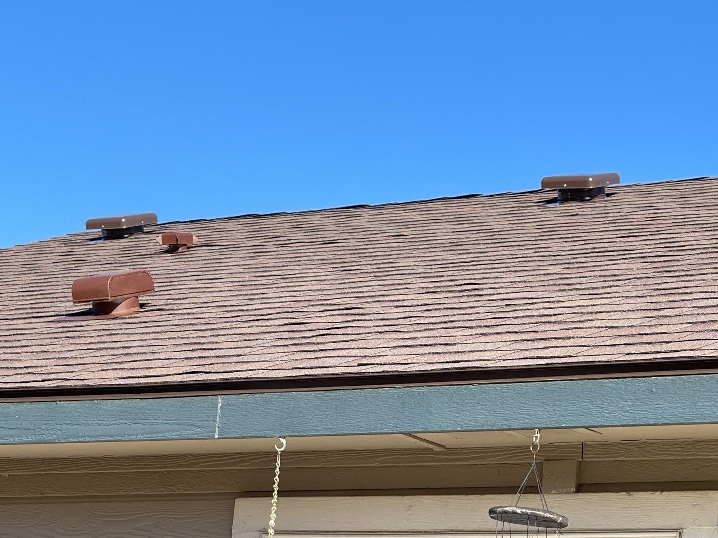 Nampa bungalow gets residential roofing using Owens Corning Oakridge in Teak  by ID Roofing LLC