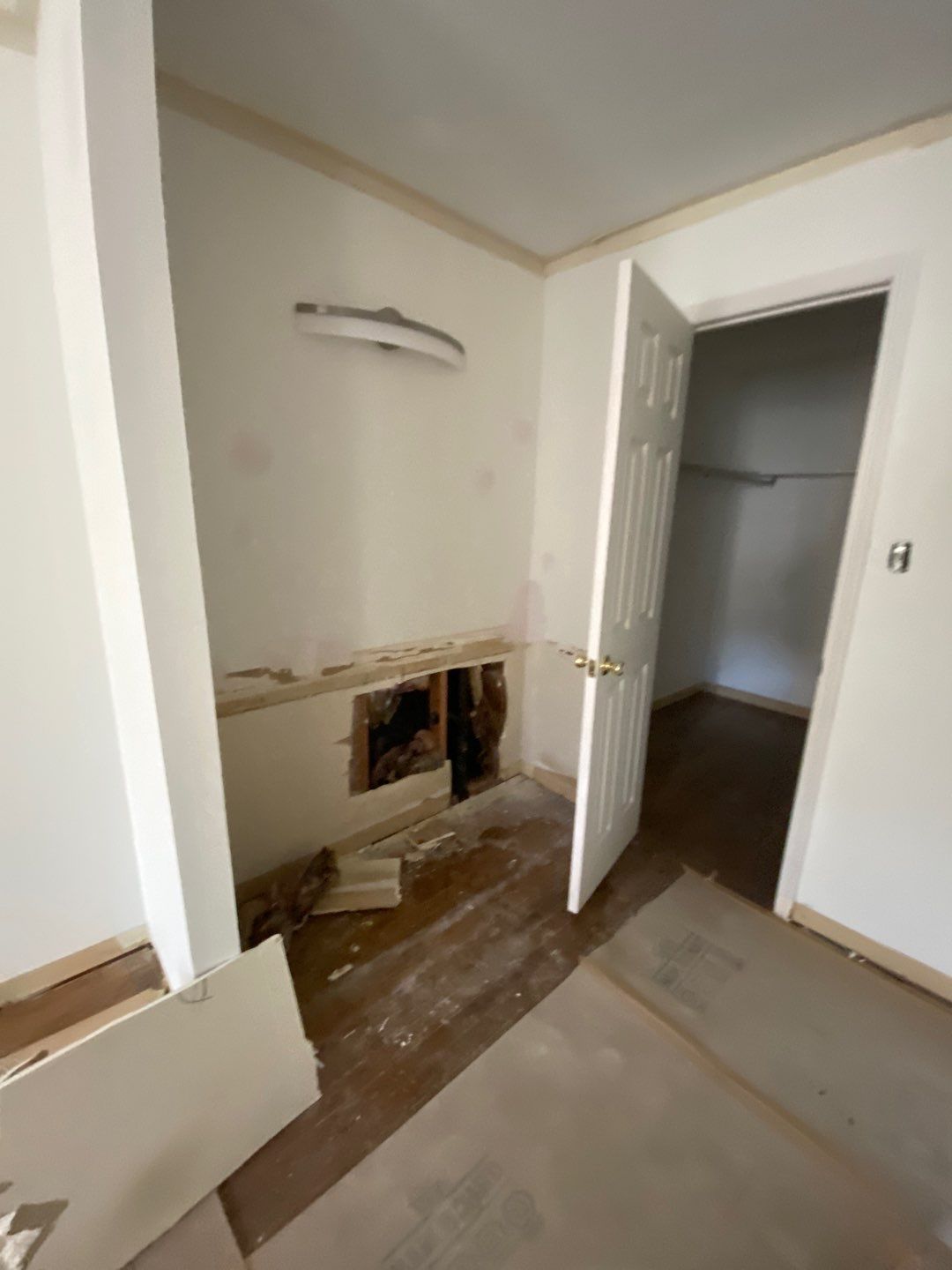 Interior Remodeling  by Jesus Master Handyman LLC 