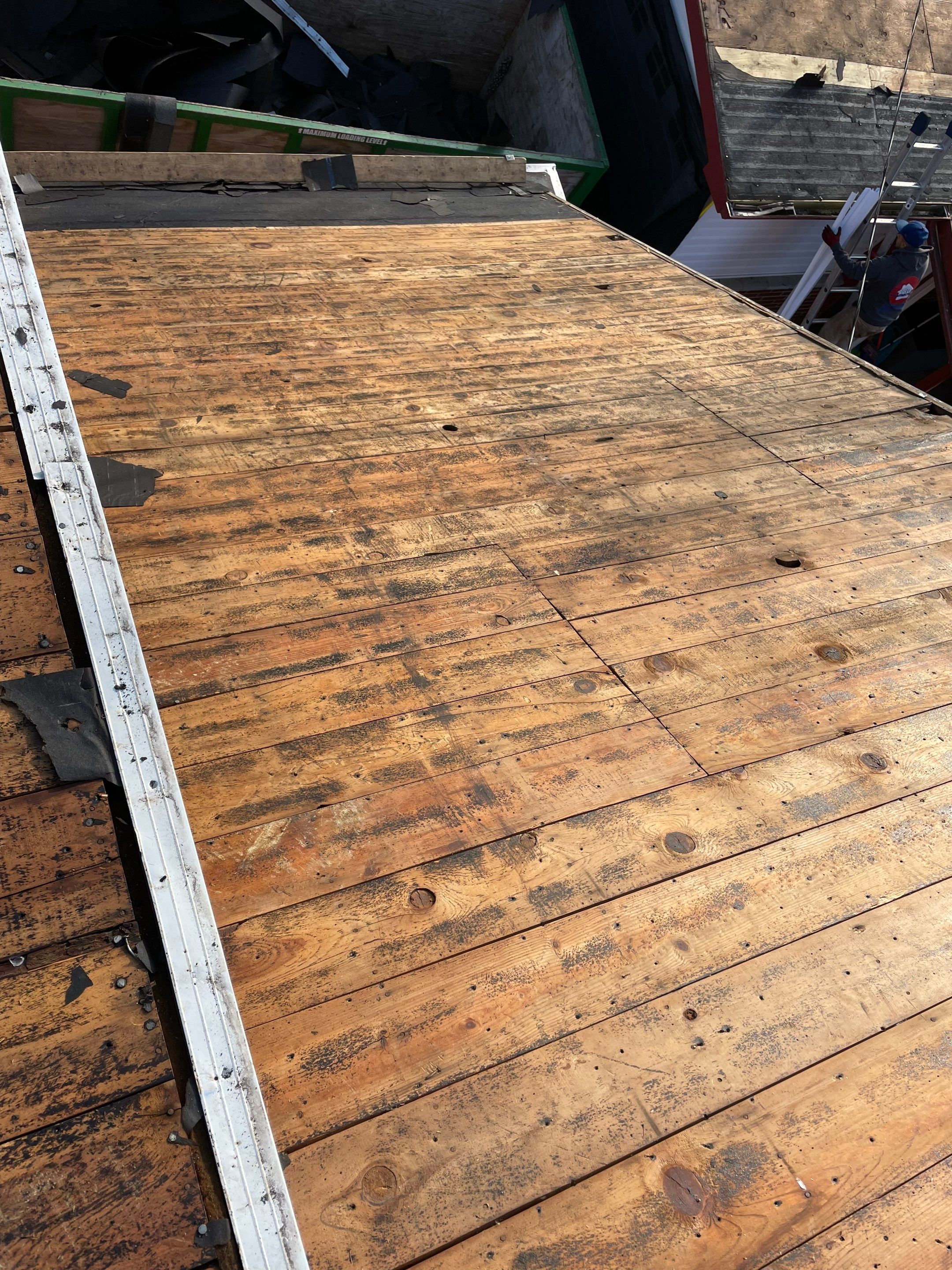 Roof Replacement using CertainTeed Landmark by 180 Contractors
